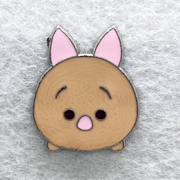 🔮 5/$25 Disney Winnie The Pooh Piglet Tsum Tsum Pin - Picture 1 of 2
